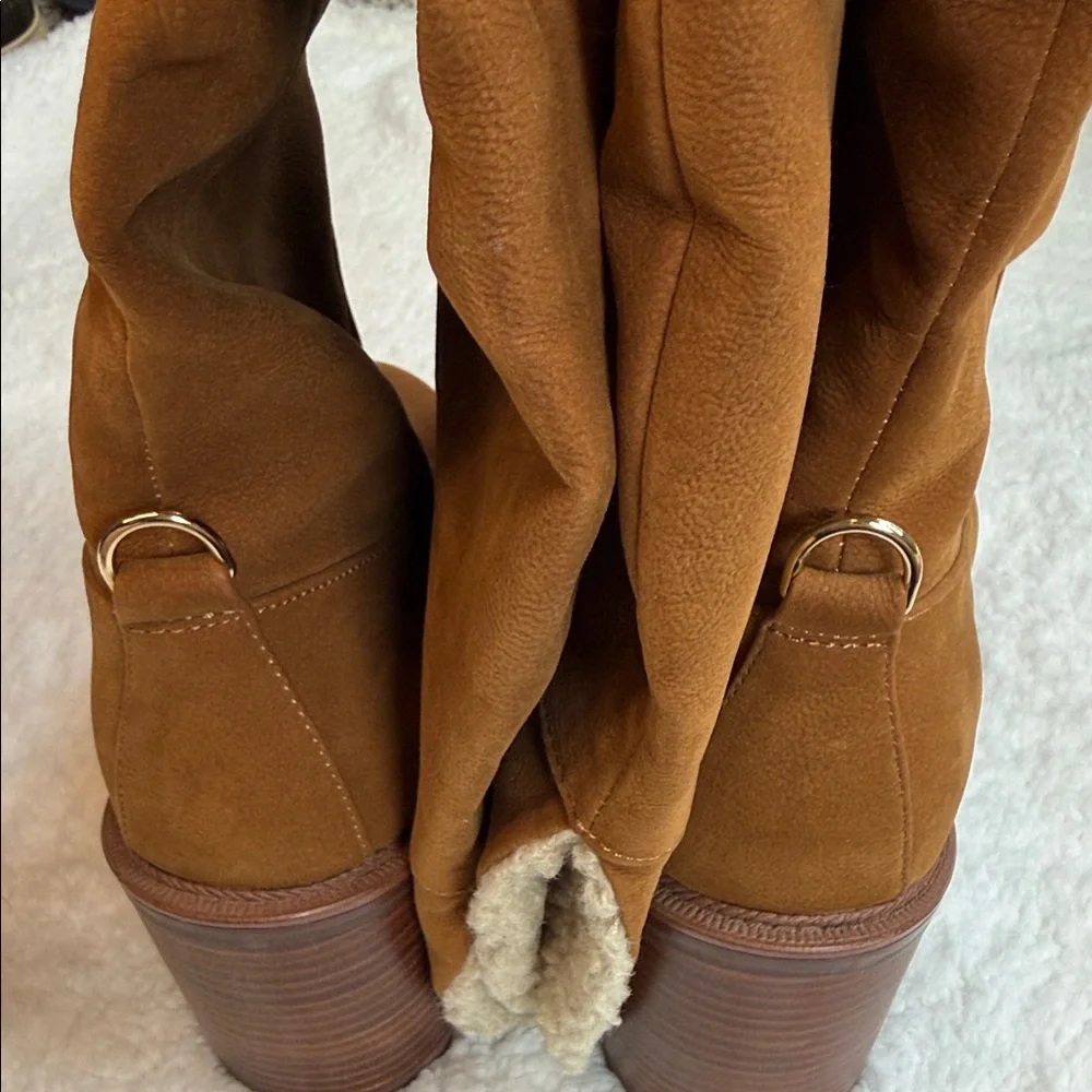 Brown Women's Tall Zip Boots - Stylish Winter Fashion - EUC sz10M